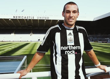 Otro español procedente del Deportivo de la Coruña que llegó a St. James Park. El delantero de Santa Ponça llegó en la temporada 2008/09 anotando un gol en cinco partidos. Debido al poco protagonismo se marchó cedido al Racing de Santander. Tras la cesión volvió al Newcastle disputando únicamente dos partidos. 