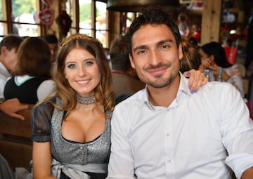 Mats Hummels y su esposa Cathy Hummels