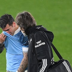 Mina sufre una lesión "muy dolorosa", pero no hay plazos