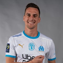 Milik juega a tres bandas y estará a tiro en junio a bajo coste