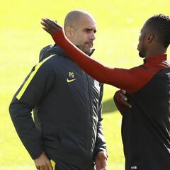 El agente de Iheanacho, Olumide Olowu, explota contra Guardiola