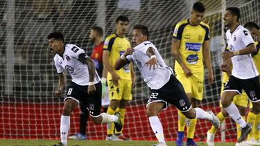 En Colo Colo el 9 no es tema
