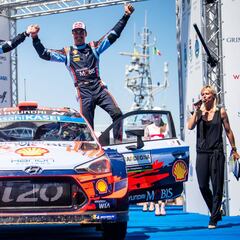 Portugal e Italia, aplazados por el coronavirus