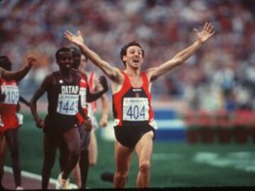 Los Juegos Olímpicos de Barcelona en 1992 fueron el récord de medallistas olímpicos españoles. Fermín Cacho consiguió el oro en Atletismo en la competición de 1.500 metros.