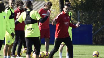 ENTRENAMIENTO DEL NUEVO HUESCA DE FRANCISCO