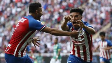 Chivas gana y se mete a zona de calificación