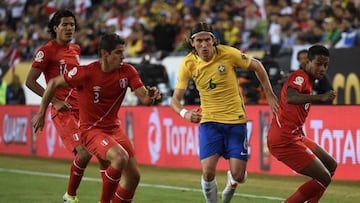 La Copa Am&eacute;rica Centenario fue testigo de c&oacute;mo Per&uacute; eliminaba a uno de los gigantes de Sudamerica, con un gol pol&eacute;mico de Ra&uacute;l Ruid&iacute;az.