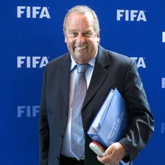 "El fútbol no debería reanudarse hasta principios de septiembre"