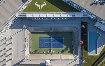 Las pista central de la Rafa Nadal Academy que albergar&aacute; 1.200 localidades en el Challenger.