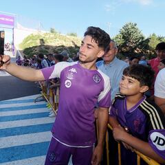 El club inscribe a Comert y Moro