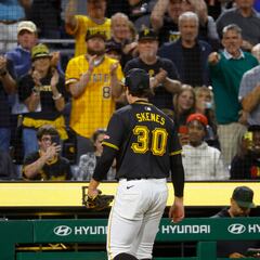 Paul Skenes blazes into history with rookie strikeout record