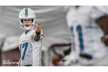 Así regresó Ryan Tannehill a los entrenamientos