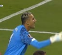 ¡Keylor es héroe en su país gracias a esta salvada!