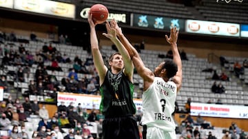 Brodziansky lanza ante Williams en el Joventut-Dolomiti Trento.