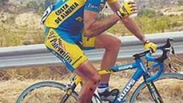 <b>CLÁSICOS EN PARO. </b>David 'El Melonero' Fernández, que vistió el maillot de la montaña en la Vuelta, es uno de los corredores sin equipo.