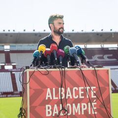 Rubén Albés: “Estamos en disposición de hacer algo grande para el club y la ciudad”