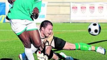 <b>TABLAS. </b>Nigeria no pudo con Bulgaria en su estreno.