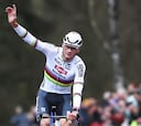 Van der Poel sólo sabe ganar