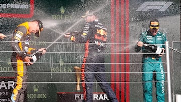 Norris y Alonso comparten podio con Verstappen en Brasil.