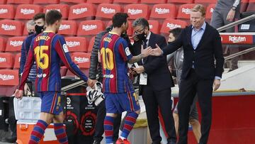 Koeman y Messi, después del partido.