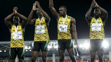 Equipo de 4x100 metros de Jamaica. De izquierda a derecha, Nesta Carter, Kemar Bailey-Cole, Usain Bolt y Nickel Ashmeade. 