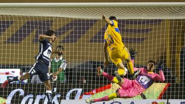 Tigres y Pumas se juegan la vida en duelo directo