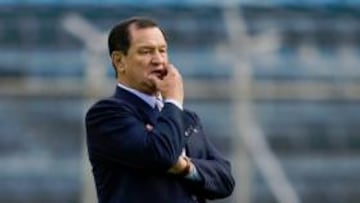 Meza dirigirá a México contra España