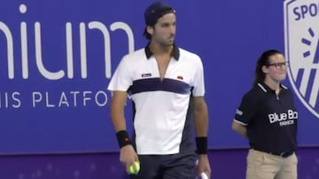 Feliciano L車pez alcanza la segunda ronda; Munar, fuera