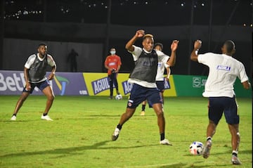 El equipo de Carlos Queiroz completó su segundo día de trabajo en Barranquilla a dos días del partido ante Venezuela en el inicio de las Eliminatorias.