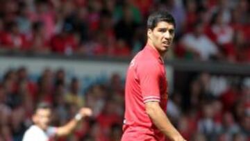 Luis Suárez pide públicamente al Liverpool que le deje salir