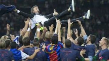 Bartomeu anuncia la renovación de Luis Enrique hasta 2017