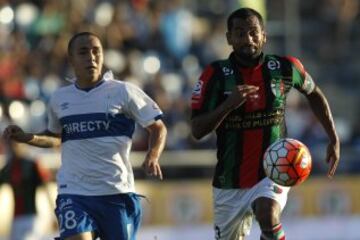 César Cortés (Palestino): En Palestino se reencontró con su fútbol, jugando los 19 partidos del semestre y anotando seis goles.