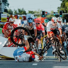 "A Fabio Jakobsen solo le queda un diente y tiene las cuerdas vocales paralizadas"