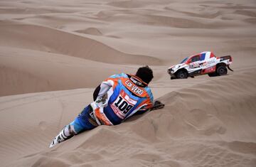 Tercera etapa entre San Juan de Marcona y Arequipa. El brasileño Marcos Colvero sufrió un accidente.