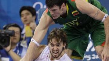 <strong>SUFRIMIENTO...Y TRIUNFO HISTÓRICO.</strong> España supo sufrir y apretar los dientes para sumar una victoria que le permite luchar por el oro.