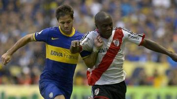El colombiano Eder Álvarez Balanta no tiene equipos interesados en él, debido a su bajo nivel en la actualidad con River Plate.