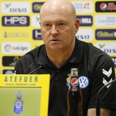 Pepe Mel: “Si a un futbolista no le importa perder, conmigo no tiene nada que hacer”