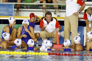 La selección española conquistó su primer gran triunfo al ganar la medalla de plata del Capeonato Europeo en Málaga. Perdió la final por la mínima (9-8) ante Rusia. 
