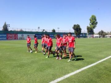 El primer día de trabajo de los seleccionados en Juan Pinto Durán.