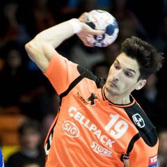 Cupara evita que se rompa la racha victoriosa del Ademar