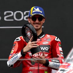 Pecco: “Márquez está haciendo un fantástico trabajo con esta moto”