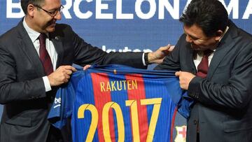 Bartomeu durante la oficializaci&oacute;n del acuerdo con Rakuten.