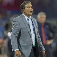 Jorge Luis Pinto admitió que pidió a México dejarse ganar