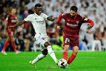 Vinicius e Isco.