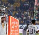 Vinicius, Bellingham y Rodrygo celebran la Supercopa de España con banderola a lo ‘GTA’