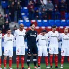 Miguel Layún tiene un triste debut con el Sevilla