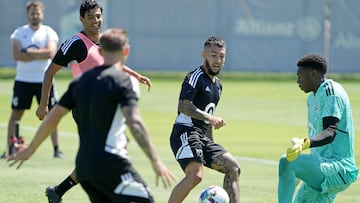 Aug 9, 2022; Blaine, MN, USA; MLS midfielder Luciano Acosta (10) of FC Cincinnati watches the ball during a training session for the 2022 MLS All-Star Game at National Sports Center. Mandatory Credit: Kirby Lee-USA TODAY Sports