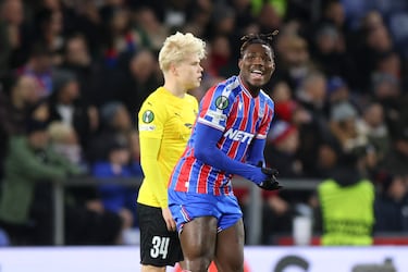 Uche no es suficiente