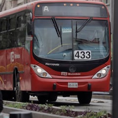De cuánto es la multa por invadir el carril del Metrobús en CDMX este 2025