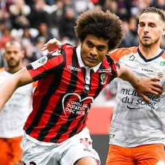El Niza despide al jugador que le robó el reloj a Dolberg y este podría tener ya equipo